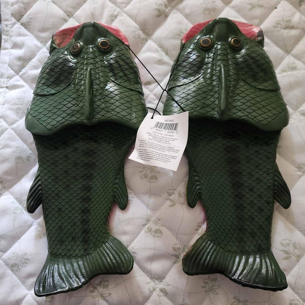 👻5/$25 Green Fish-Shaped Men's Sandals